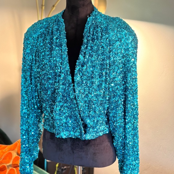 Dazzling Blue Sequin Cropped Jacket - Picture 4 of 4
